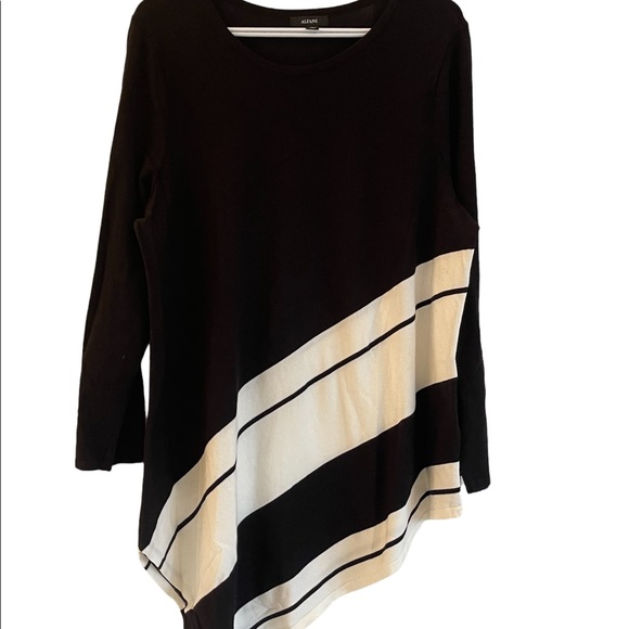 Alfani asymmetrical sweater - excellent condition (worn once!) - size 2X - Picture 6 of 7